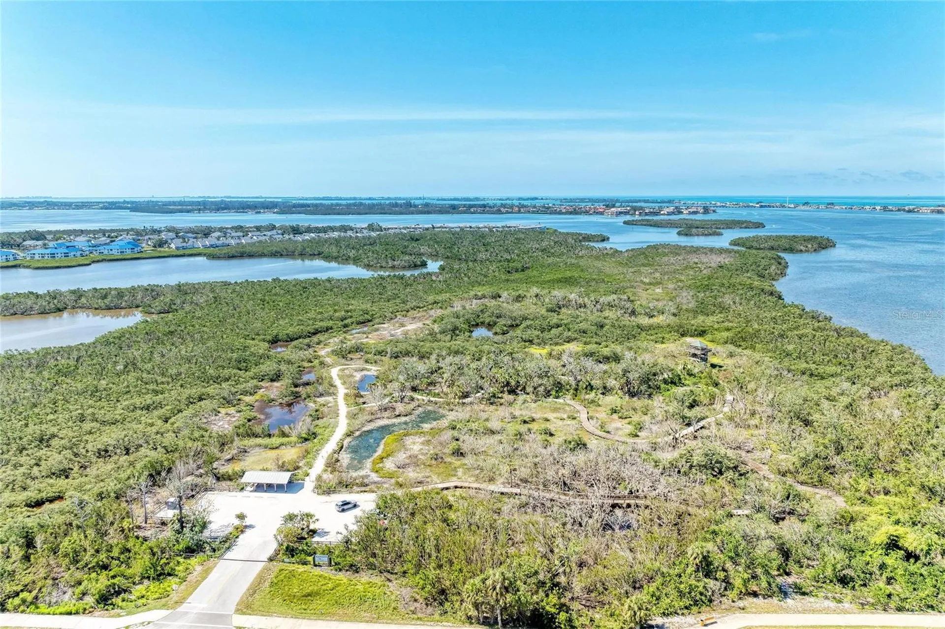120 60th Street W Bradenton FL 34209