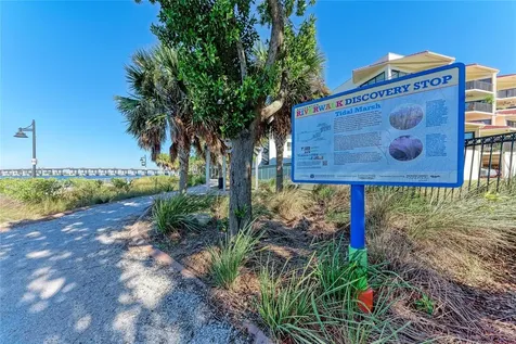 120 60th Street W Bradenton FL 34209