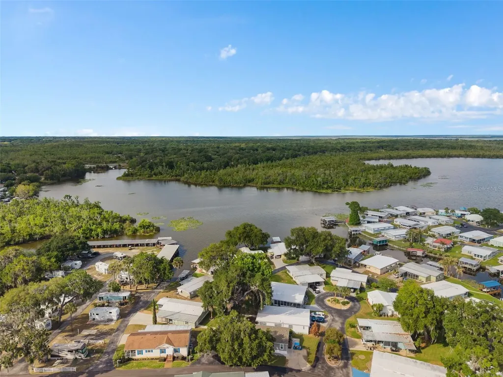 4 Gallinule Court Fruitland Park FL 34731