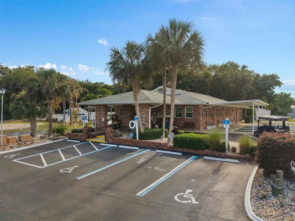 4 Gallinule Court Fruitland Park FL 34731