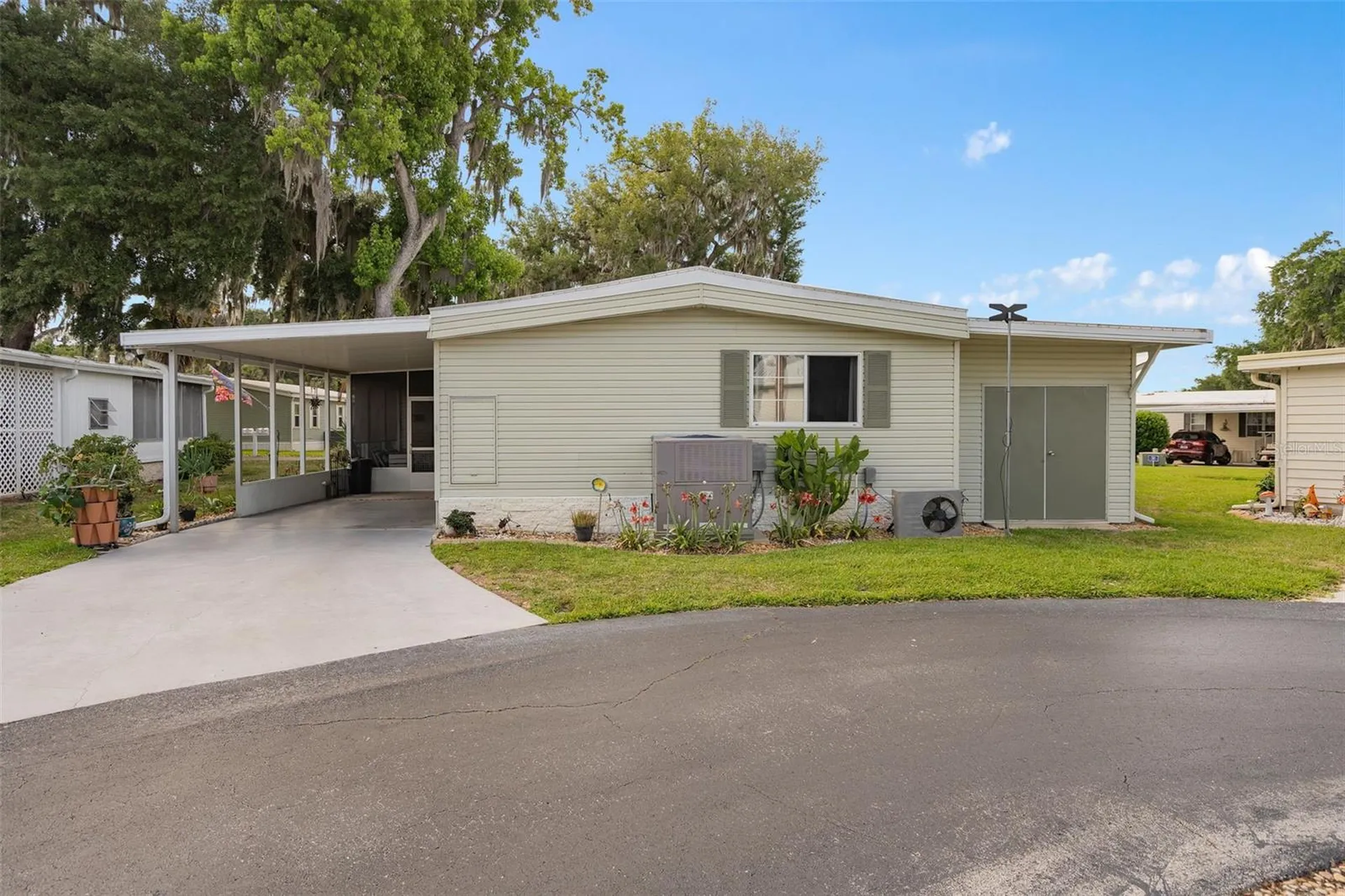 4 Gallinule Court Fruitland Park FL 34731