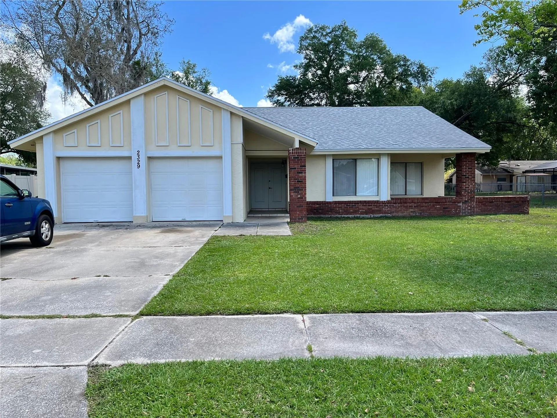 2329 Pine Tree Court Kissimmee FL 34744