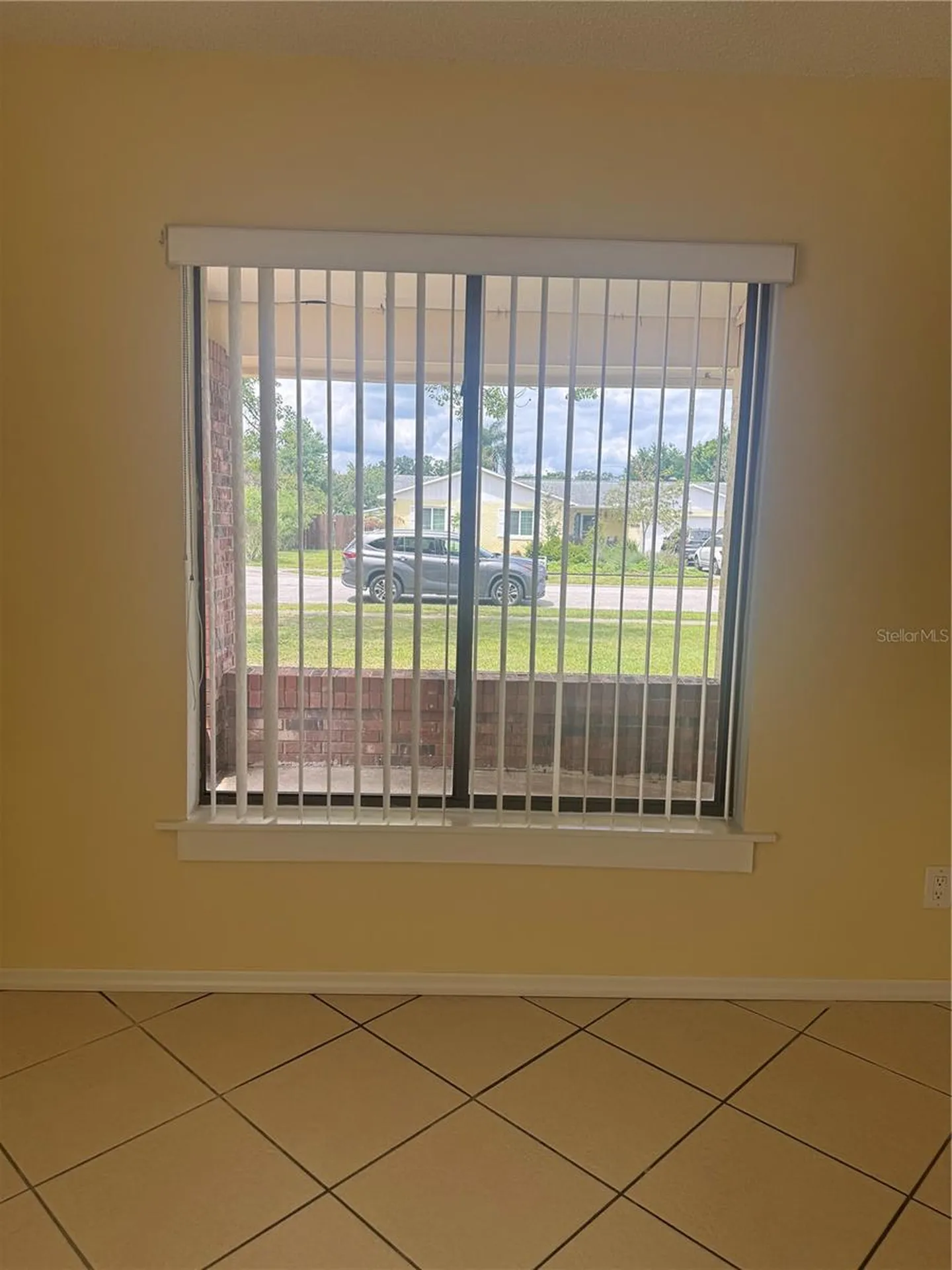 2329 Pine Tree Court Kissimmee FL 34744