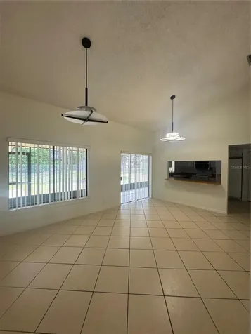 2329 Pine Tree Court Kissimmee FL 34744
