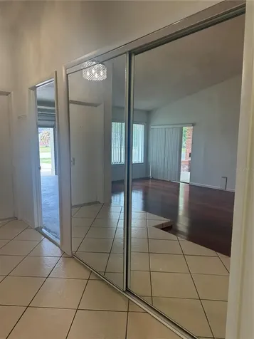 2329 Pine Tree Court Kissimmee FL 34744