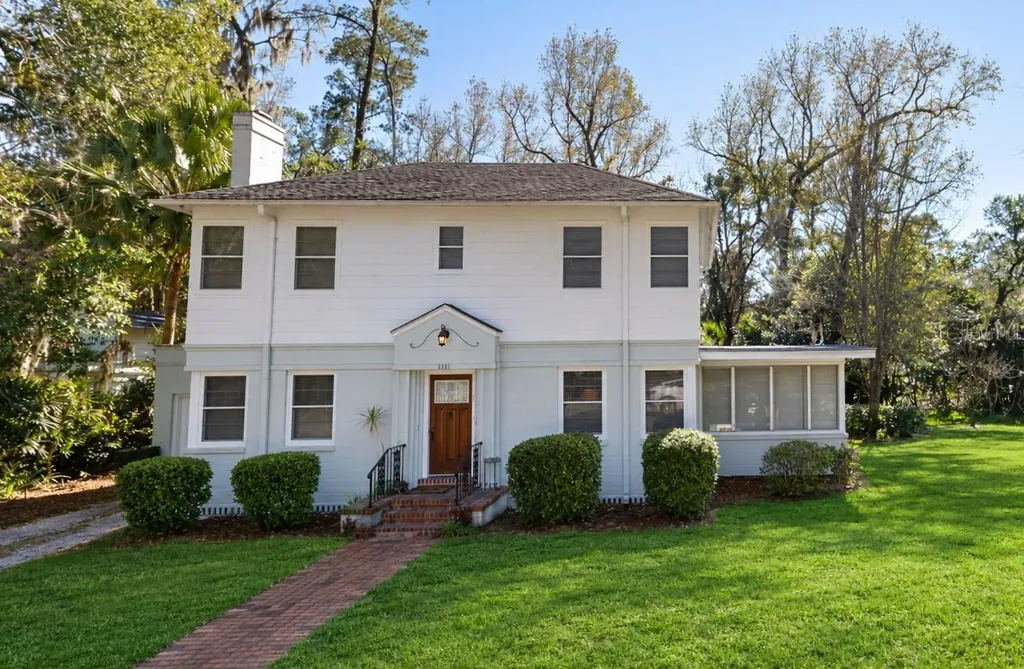 2721 SW 3rd Place Gainesville FL 32607