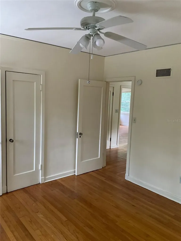 2721 SW 3rd Place Gainesville FL 32607