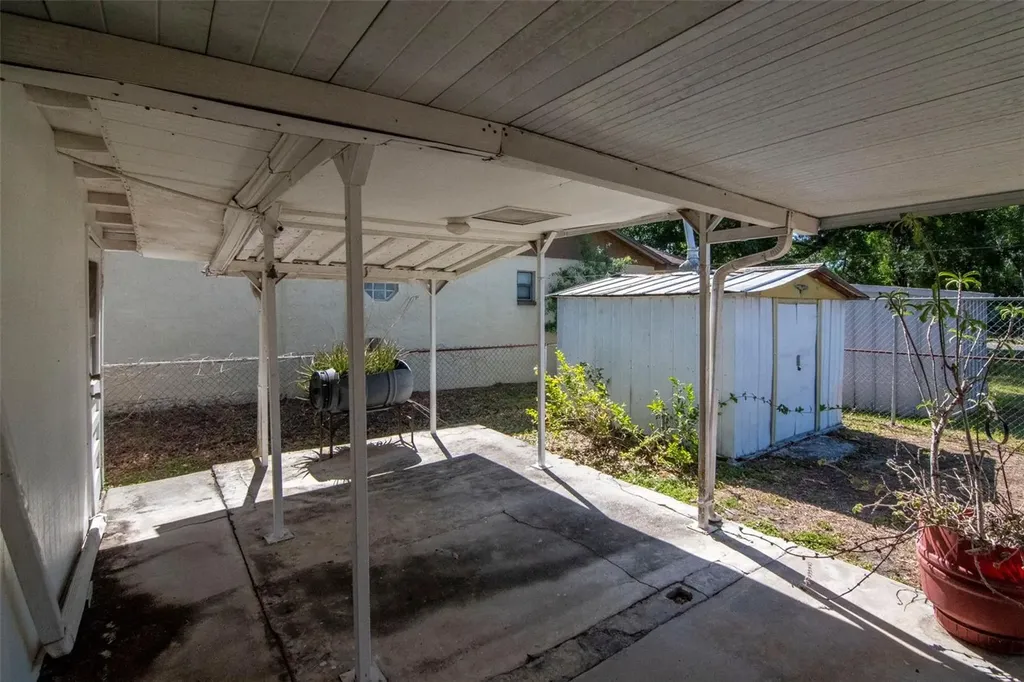 7307 N Albany Avenue Tampa FL 33604