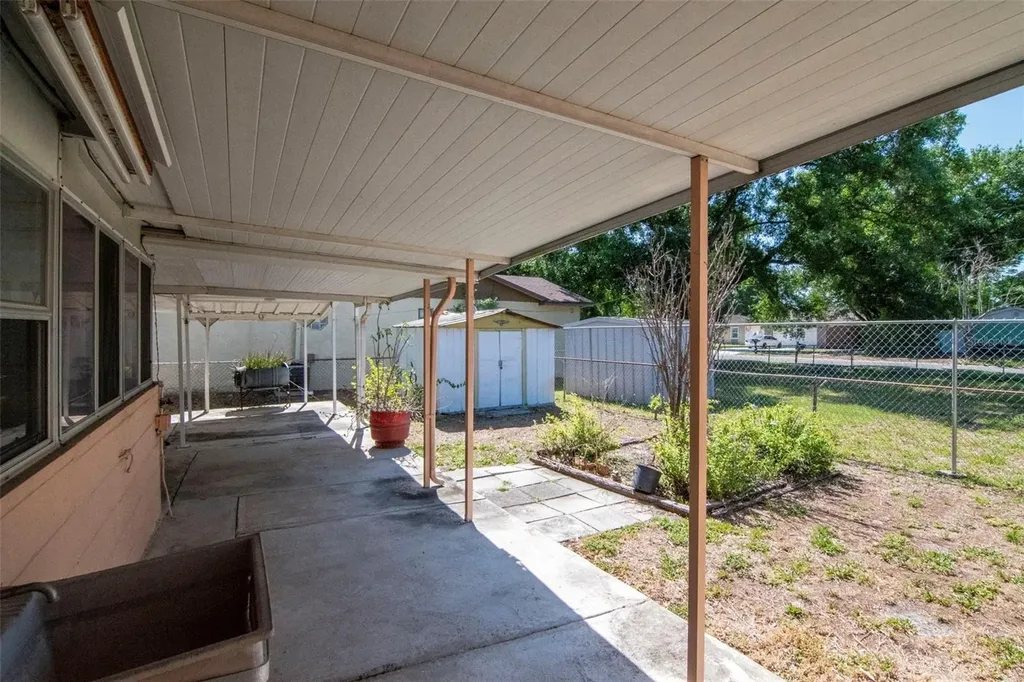7307 N Albany Avenue Tampa FL 33604