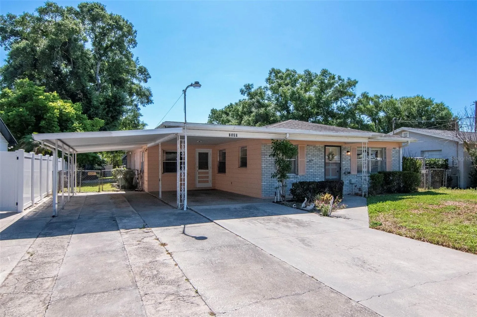 7307 N Albany Avenue Tampa FL 33604