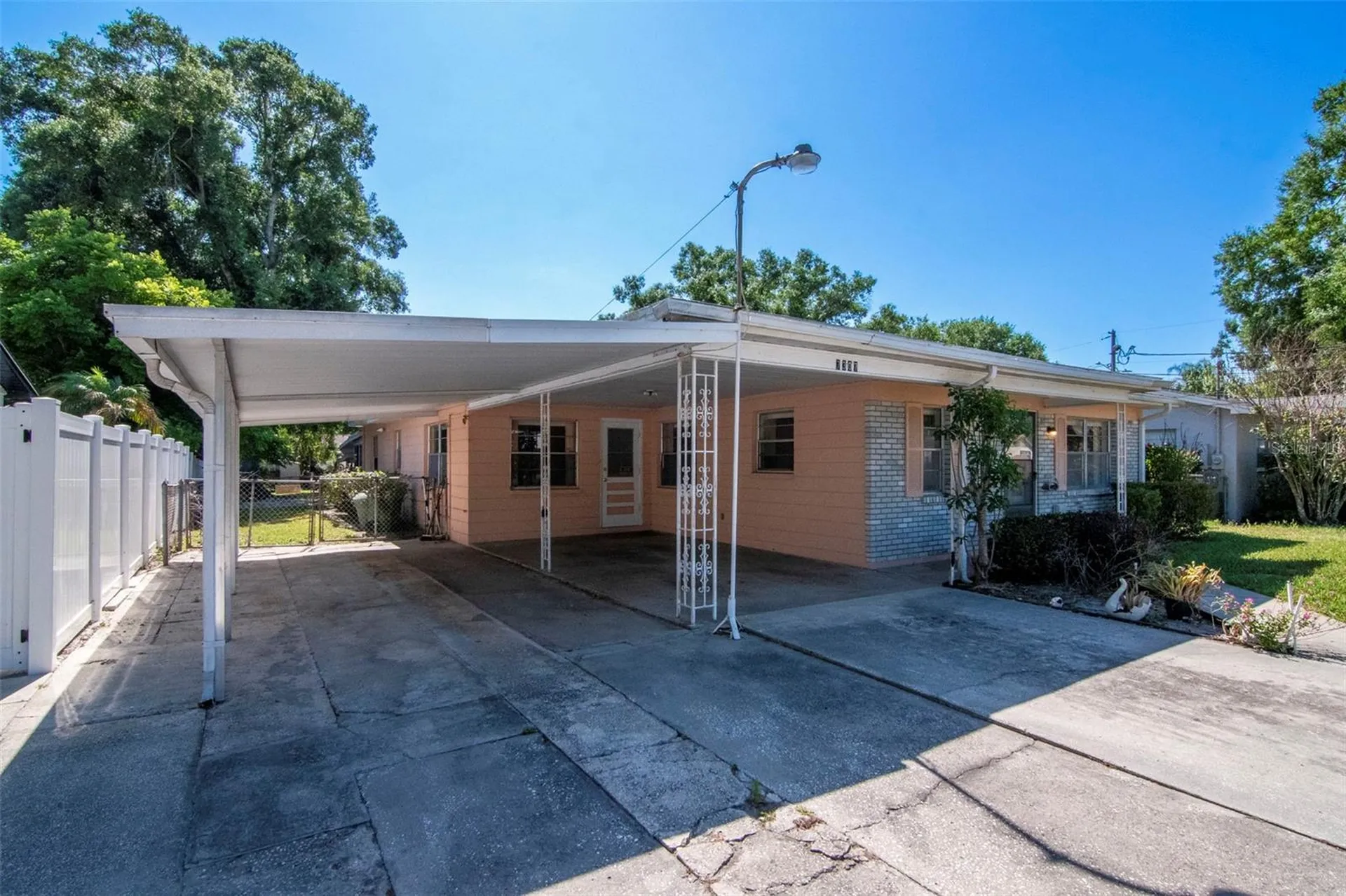 7307 N Albany Avenue Tampa FL 33604