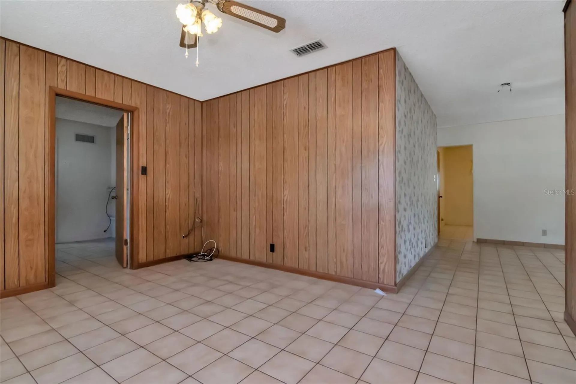 7307 N Albany Avenue Tampa FL 33604