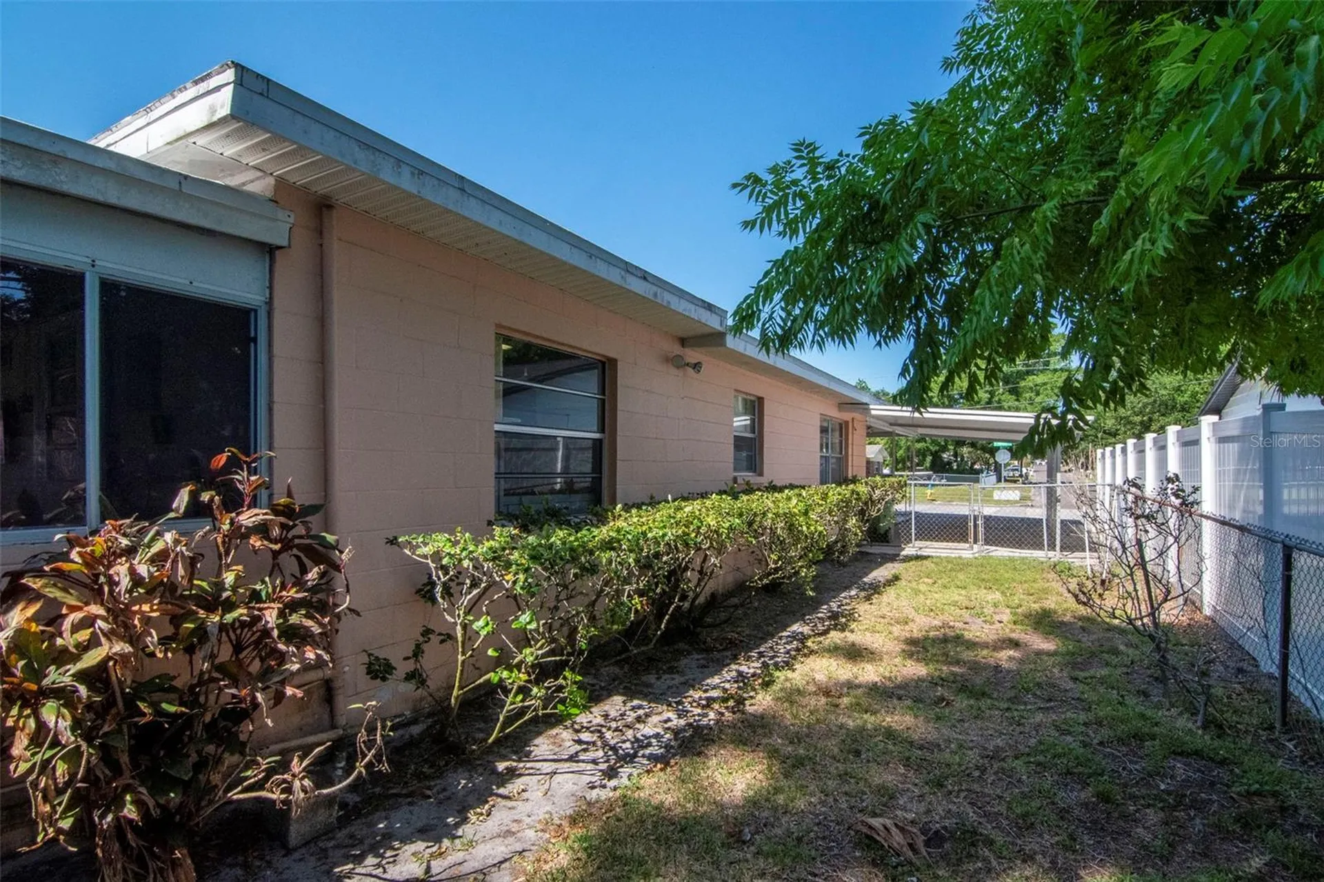 7307 N Albany Avenue Tampa FL 33604