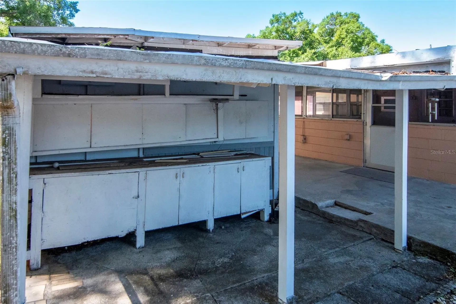 7307 N Albany Avenue Tampa FL 33604