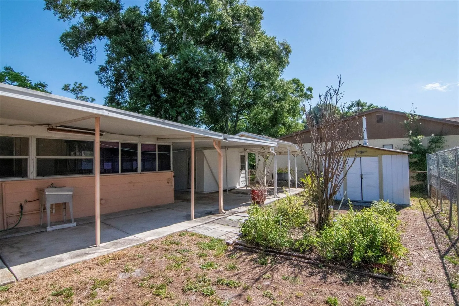 7307 N Albany Avenue Tampa FL 33604