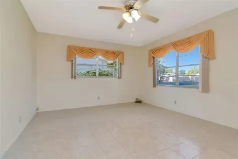 7307 N Albany Avenue Tampa FL 33604