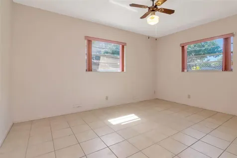 7307 N Albany Avenue Tampa FL 33604