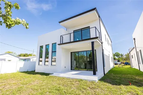 2521 18th Avenue N St Petersburg FL 33713
