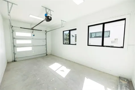 2521 18th Avenue N St Petersburg FL 33713
