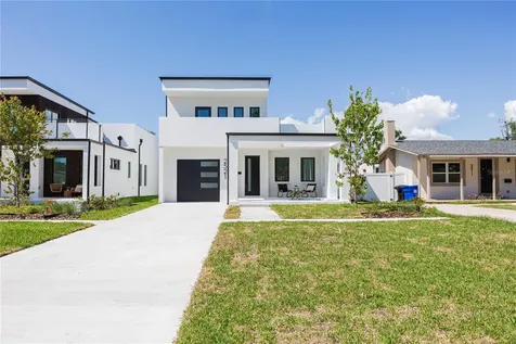2521 18th Avenue N St Petersburg FL 33713