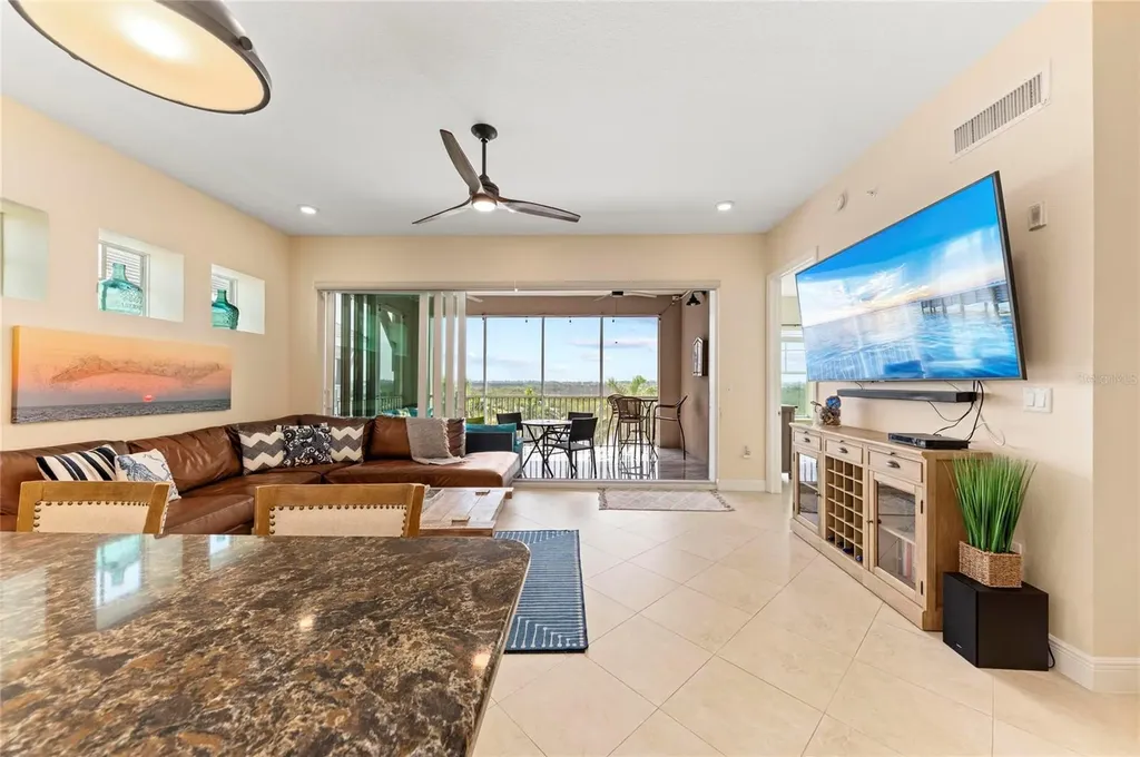 395 Aruba Circle Bradenton FL 34209