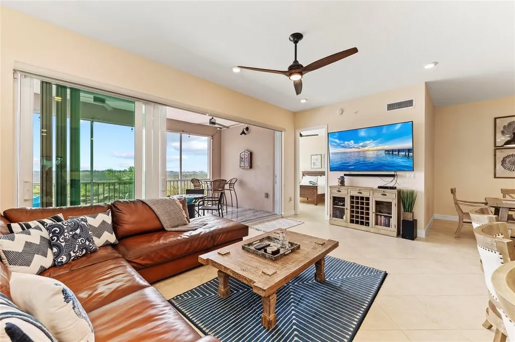 395 Aruba Circle Bradenton FL 34209