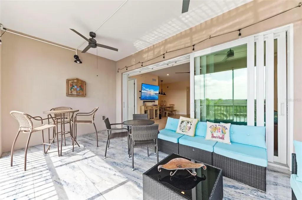 395 Aruba Circle Bradenton FL 34209