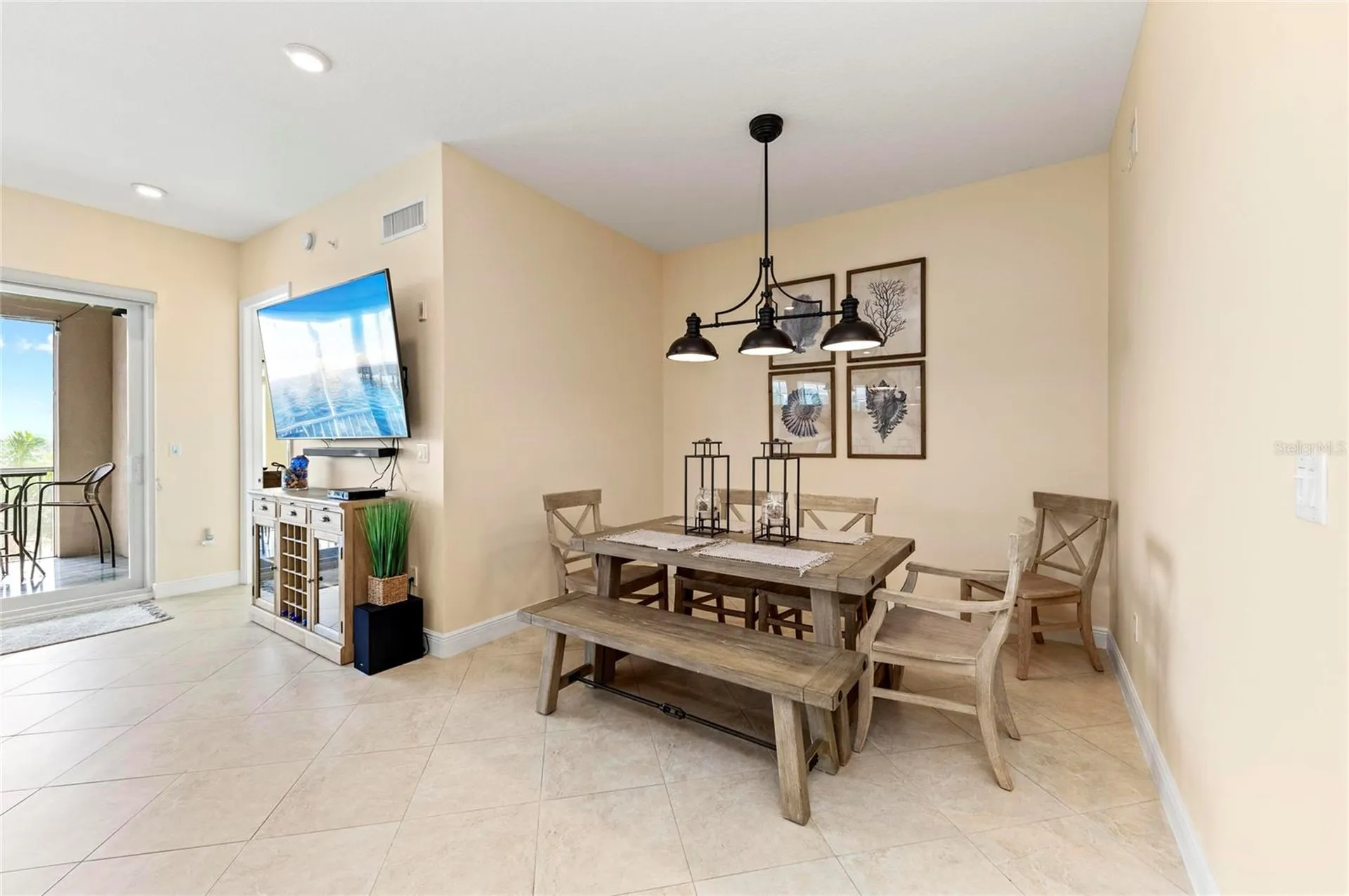 395 Aruba Circle Bradenton FL 34209