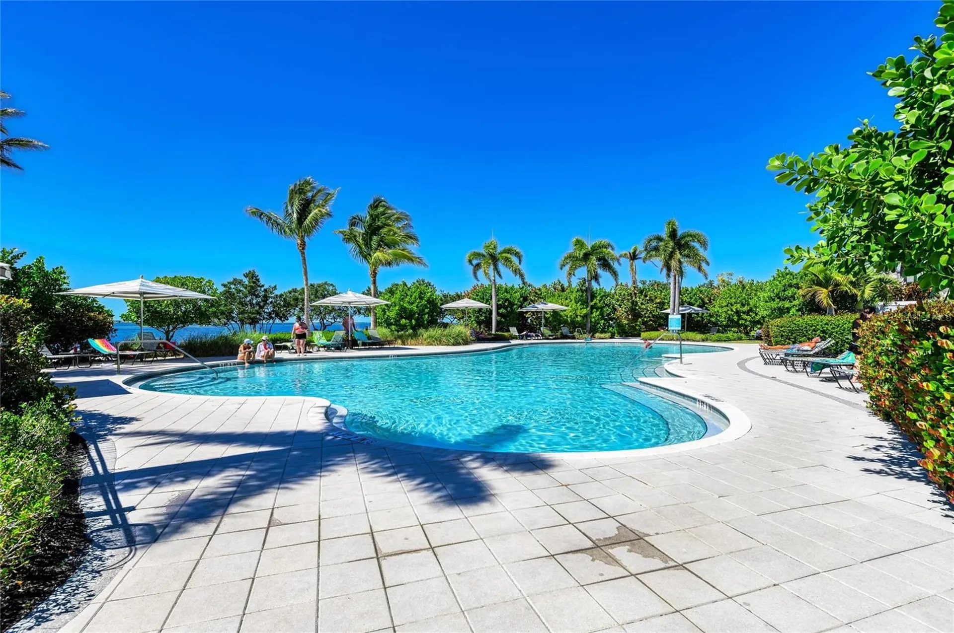 395 Aruba Circle Bradenton FL 34209