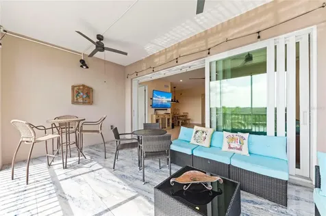 395 Aruba Circle Bradenton FL 34209