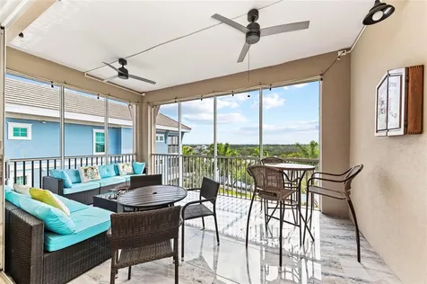395 Aruba Circle Bradenton FL 34209