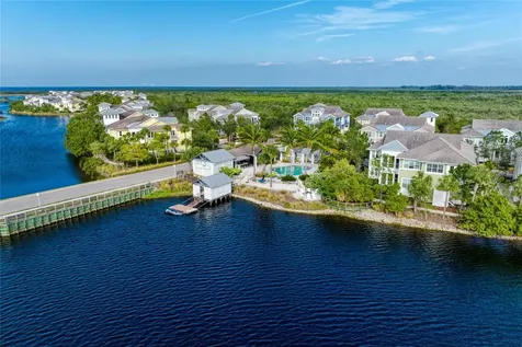 395 Aruba Circle Bradenton FL 34209
