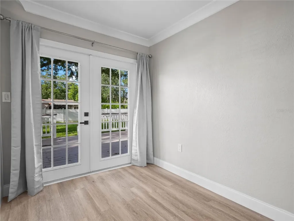 125 80th Avenue N St Petersburg FL 33702