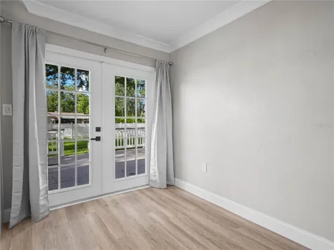 125 80th Avenue N St Petersburg FL 33702