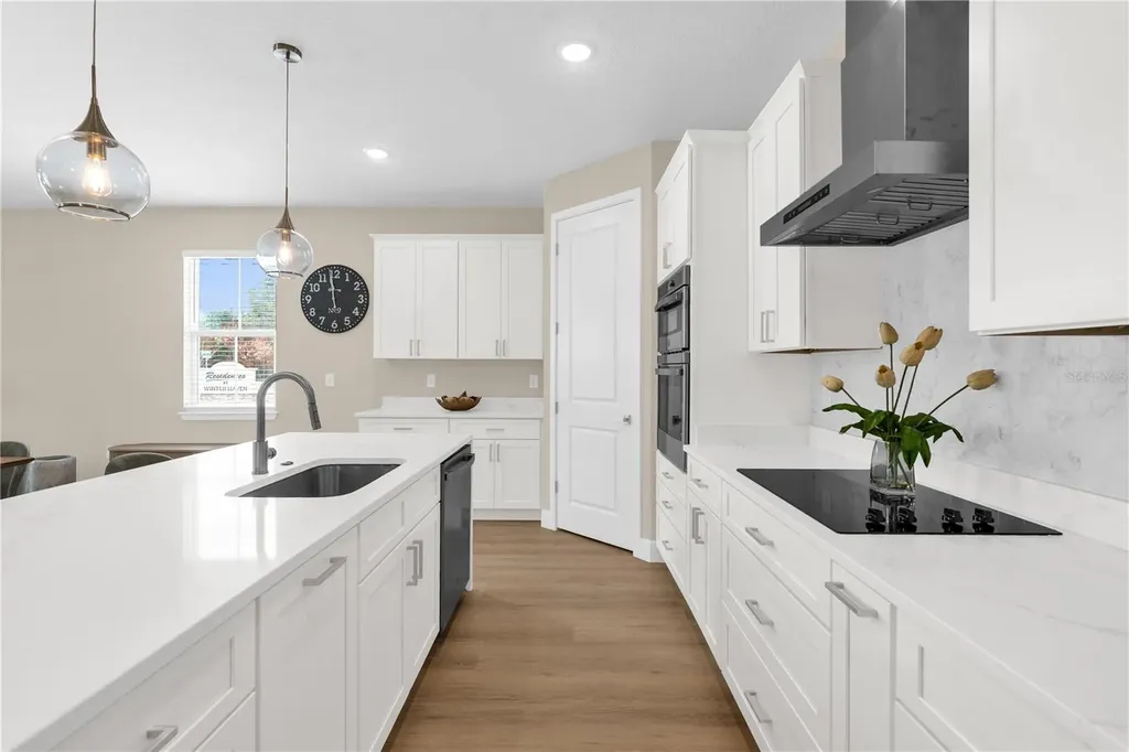 2008 River Hawk Loop Winter Haven FL 33880