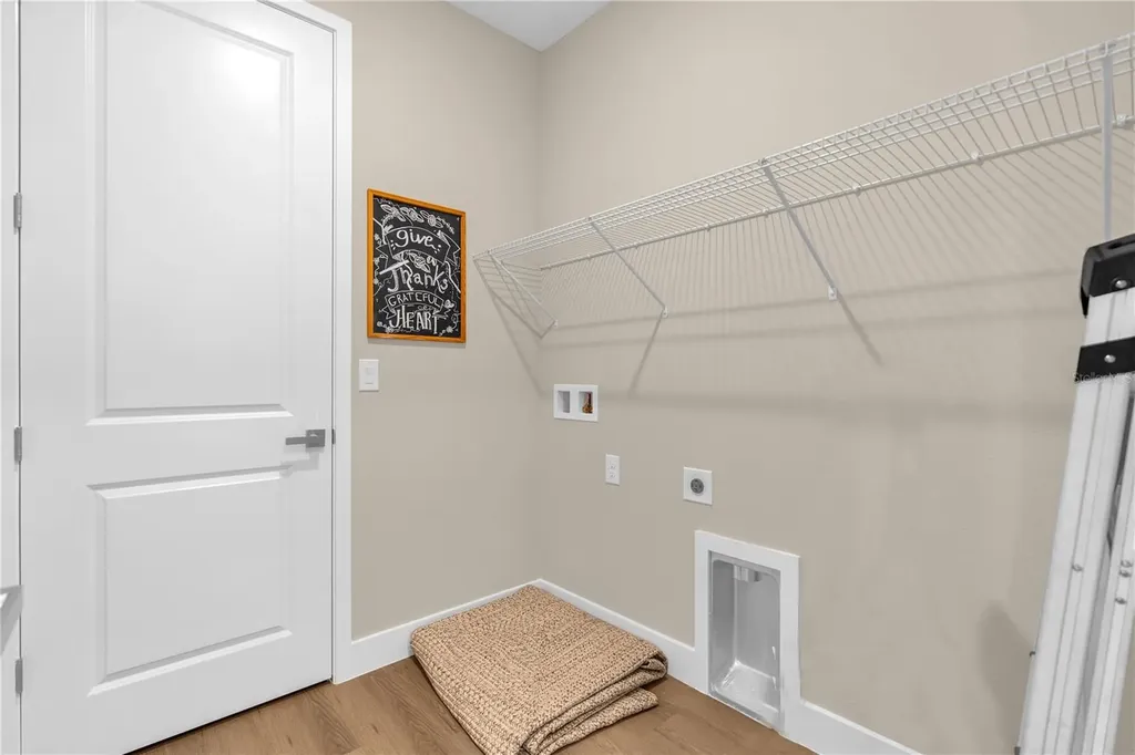 2008 River Hawk Loop Winter Haven FL 33880