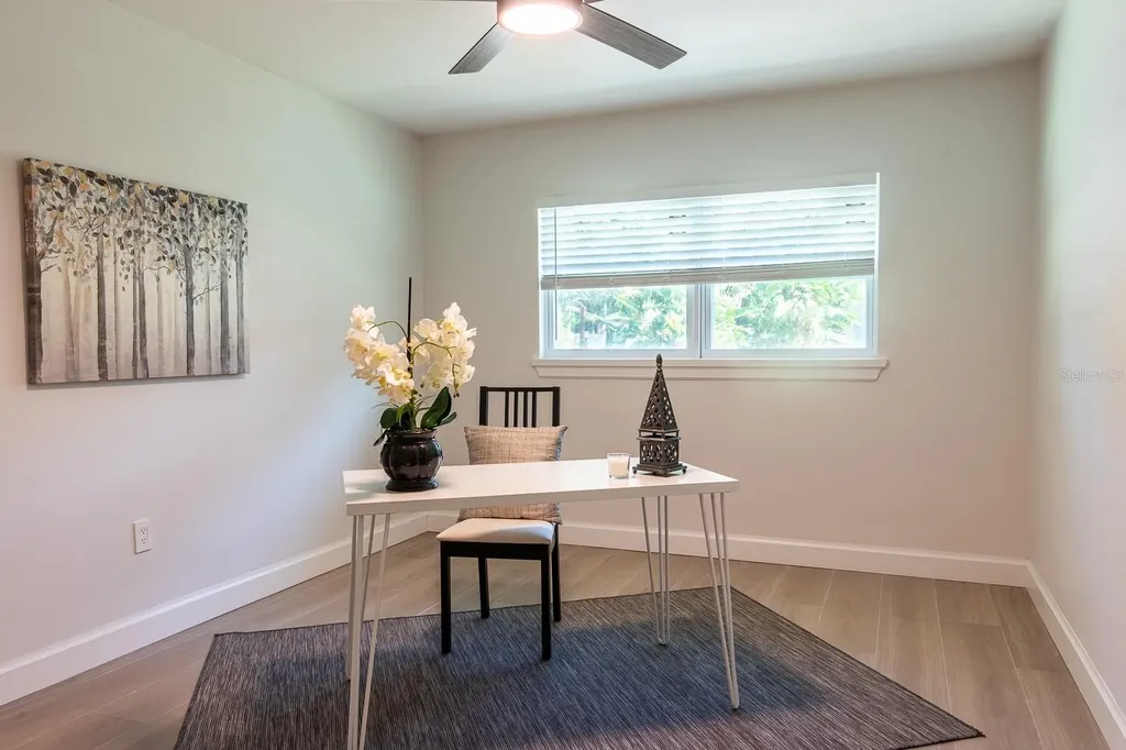 590 45th Street Sarasota FL 34234