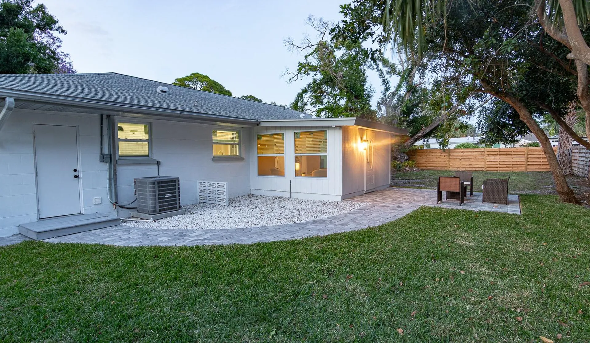 590 45th Street Sarasota FL 34234