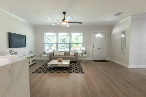 590 45th Street Sarasota FL 34234