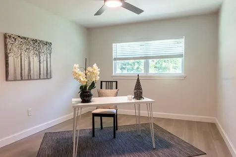 590 45th Street Sarasota FL 34234