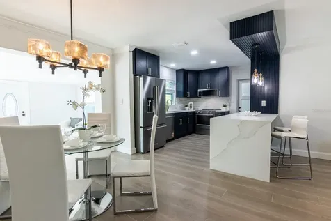 590 45th Street Sarasota FL 34234