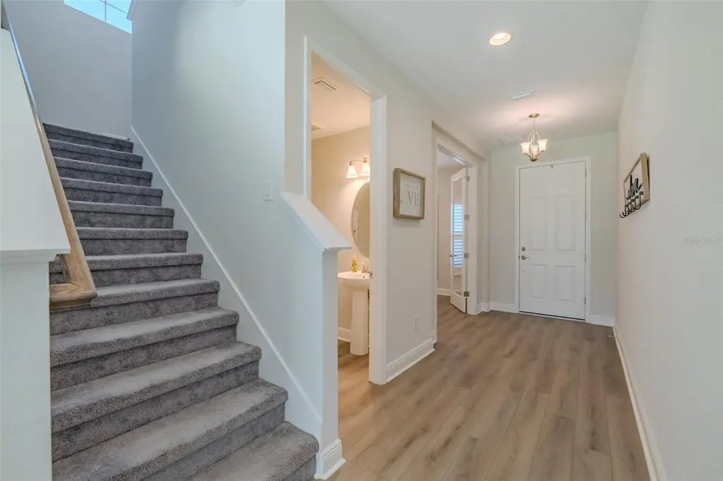 14733 Gallop Run Drive Lithia FL 33547
