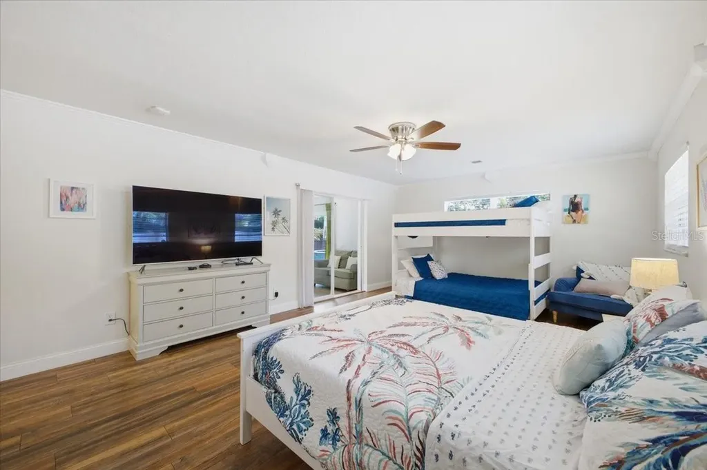 4103 Pinar Drive Bradenton FL 34210