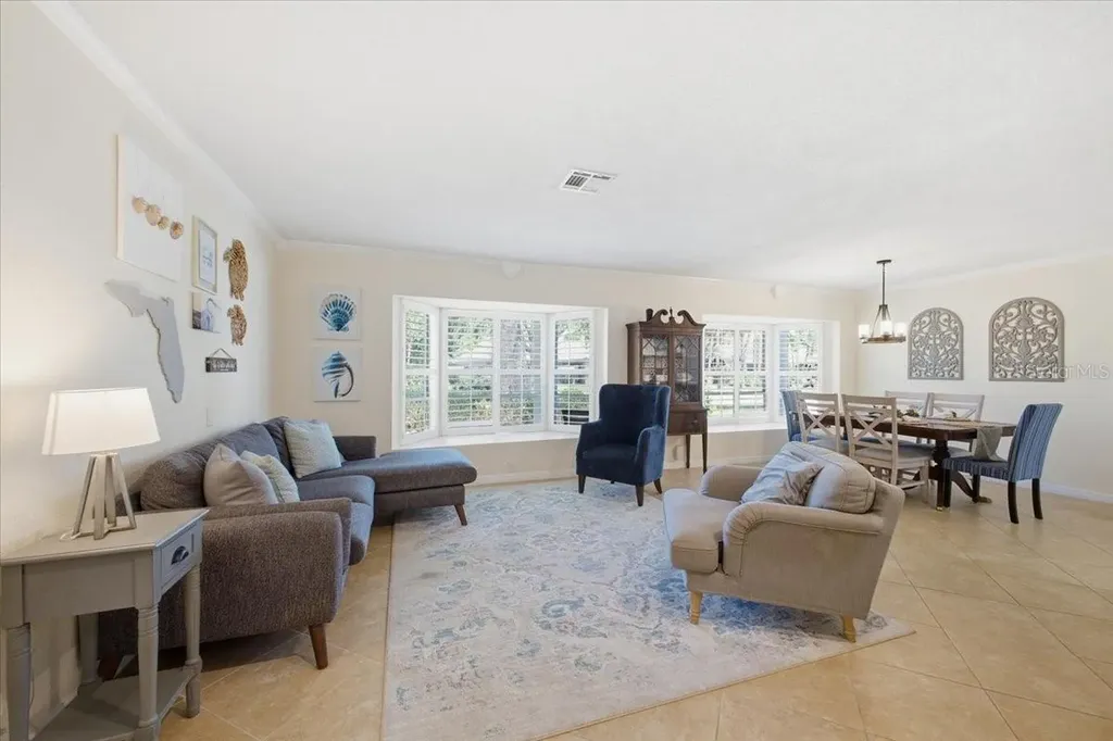 4103 Pinar Drive Bradenton FL 34210