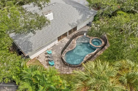 4103 Pinar Drive Bradenton FL 34210