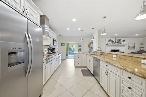 4103 Pinar Drive Bradenton FL 34210
