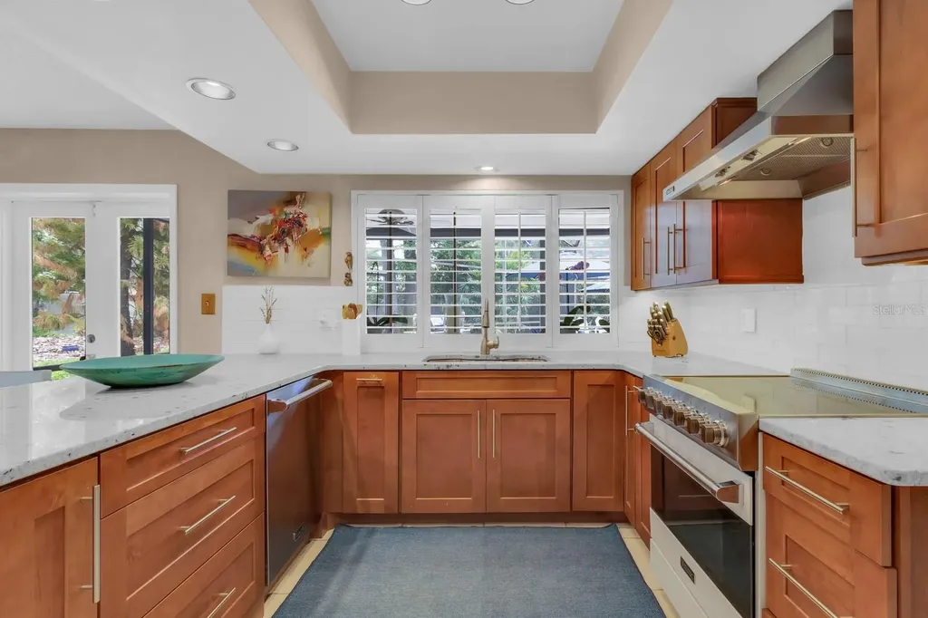 318 Valley Drive Longwood FL 32779