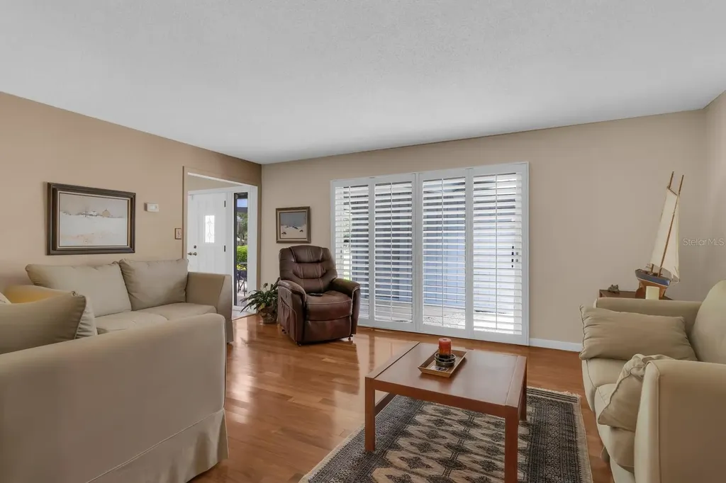 318 Valley Drive Longwood FL 32779