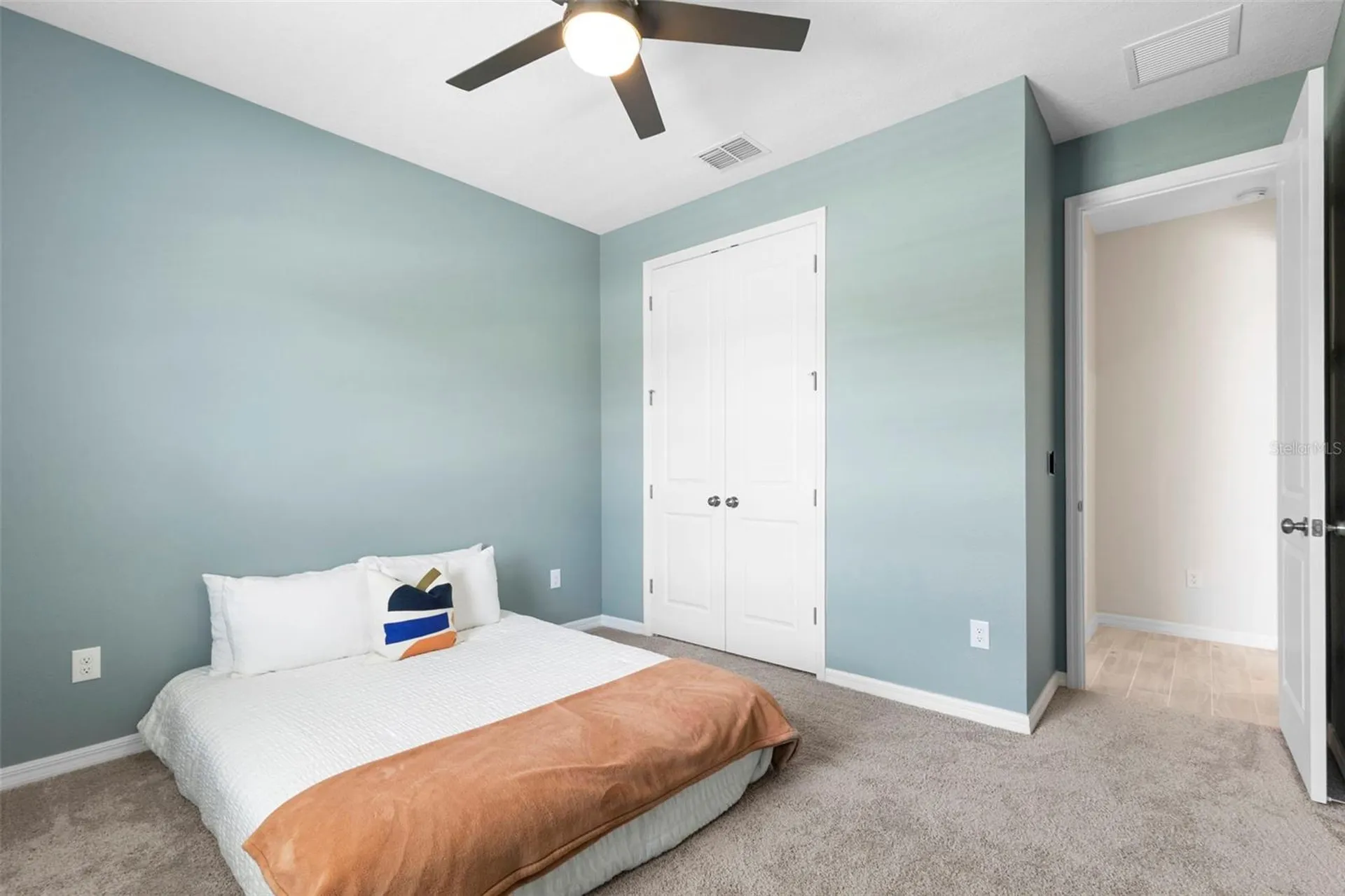 33410 Castaway Loop Wesley Chapel FL 33543