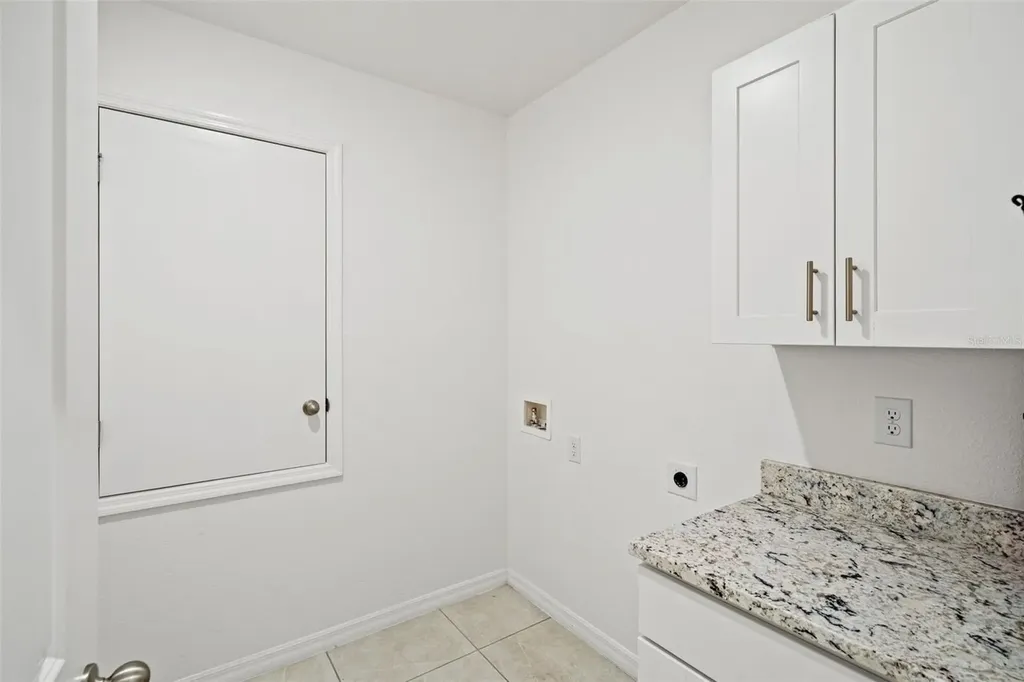 13296 Thrasher Avenue Weeki Wachee FL 34614